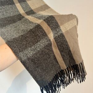 H&M Gray and Tan Plaid Scarf